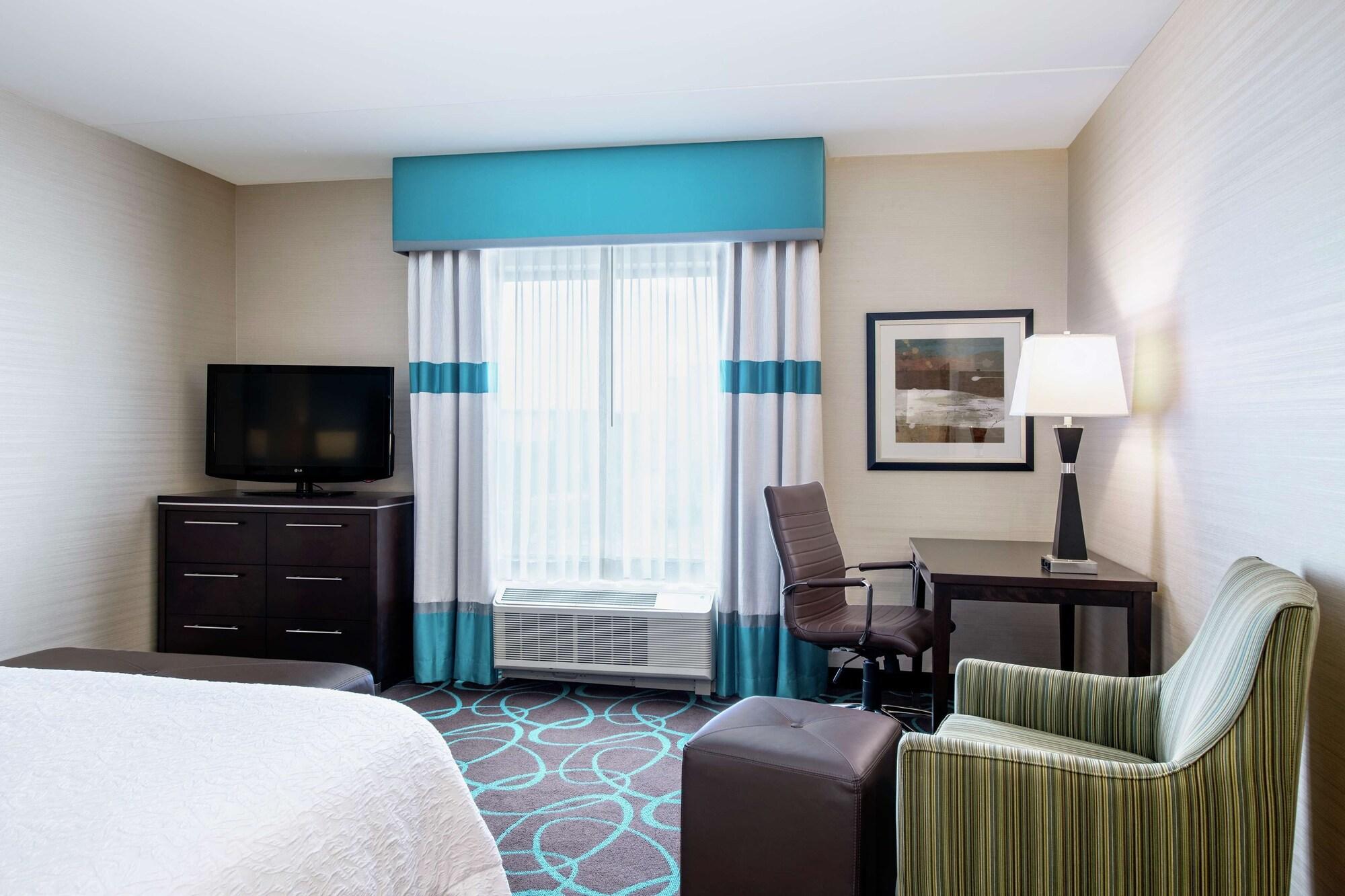 Hampton Inn By Hilton Виннипег Экстерьер фото