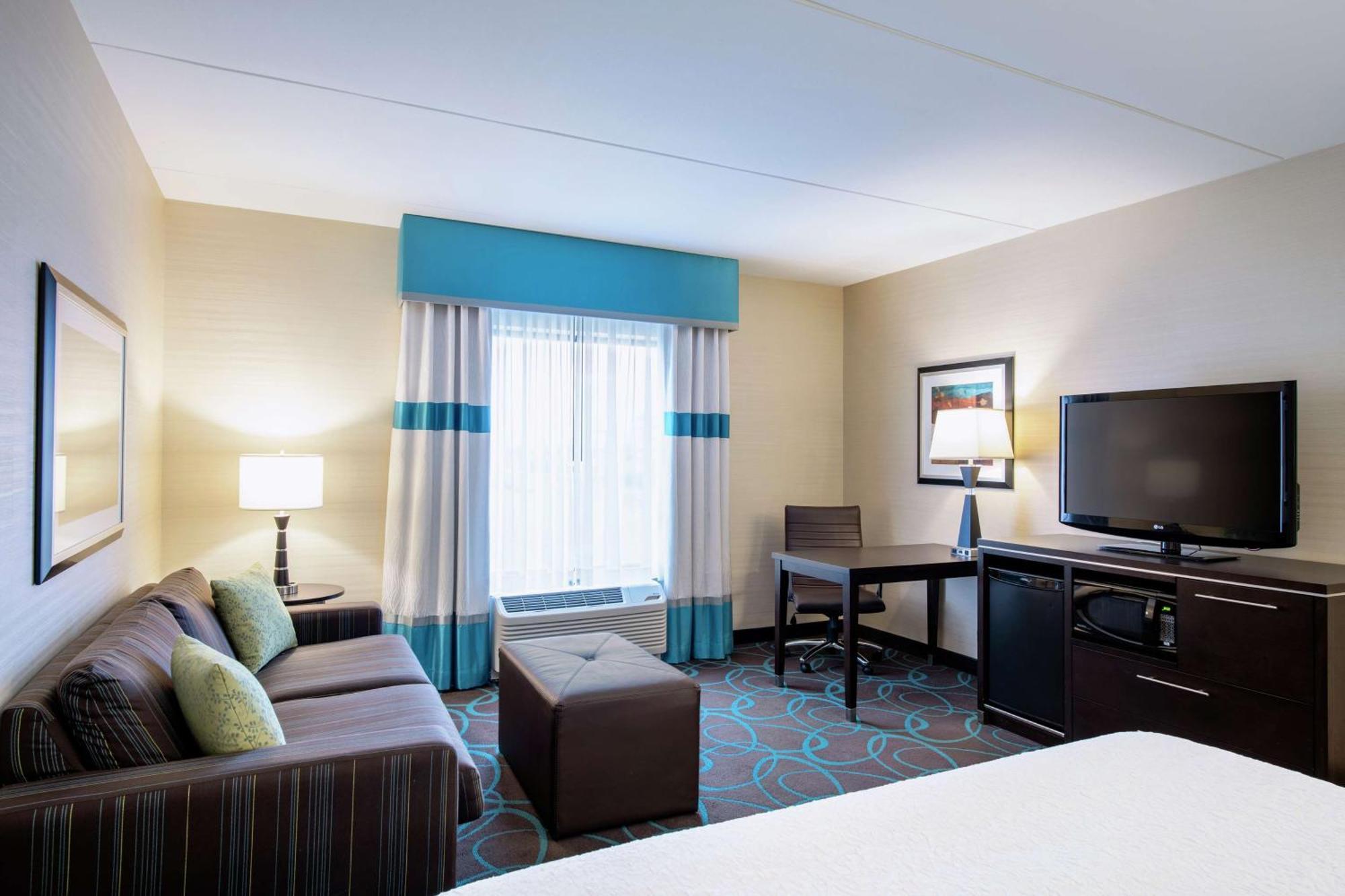Hampton Inn By Hilton Виннипег Экстерьер фото
