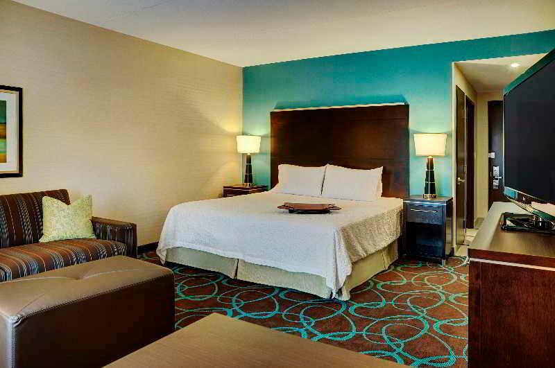 Hampton Inn By Hilton Виннипег Экстерьер фото